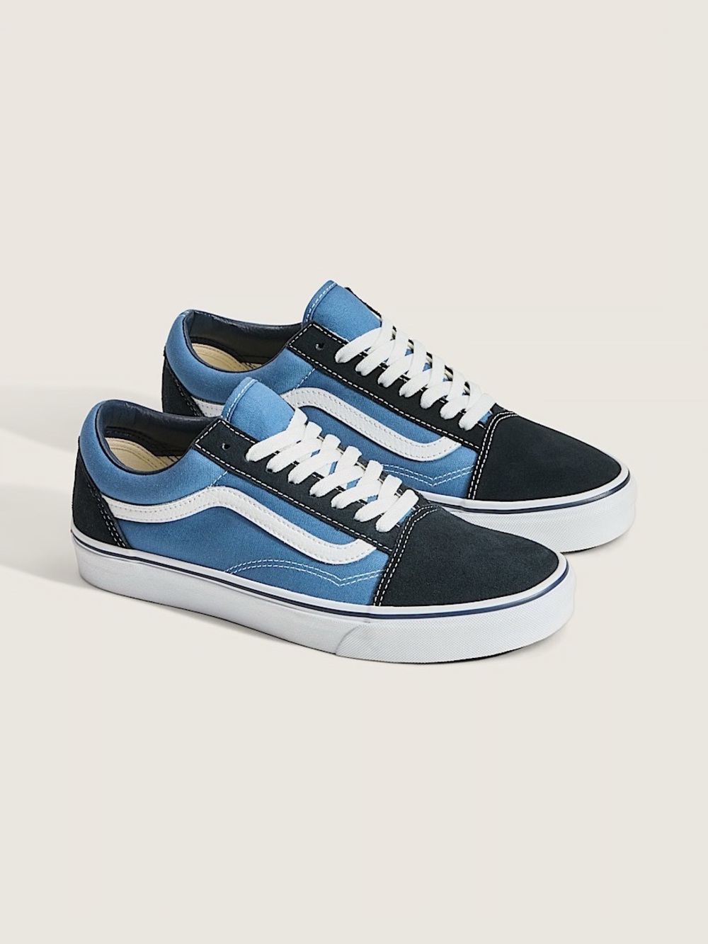 Vans Old Skool Shoes in Navy Blue